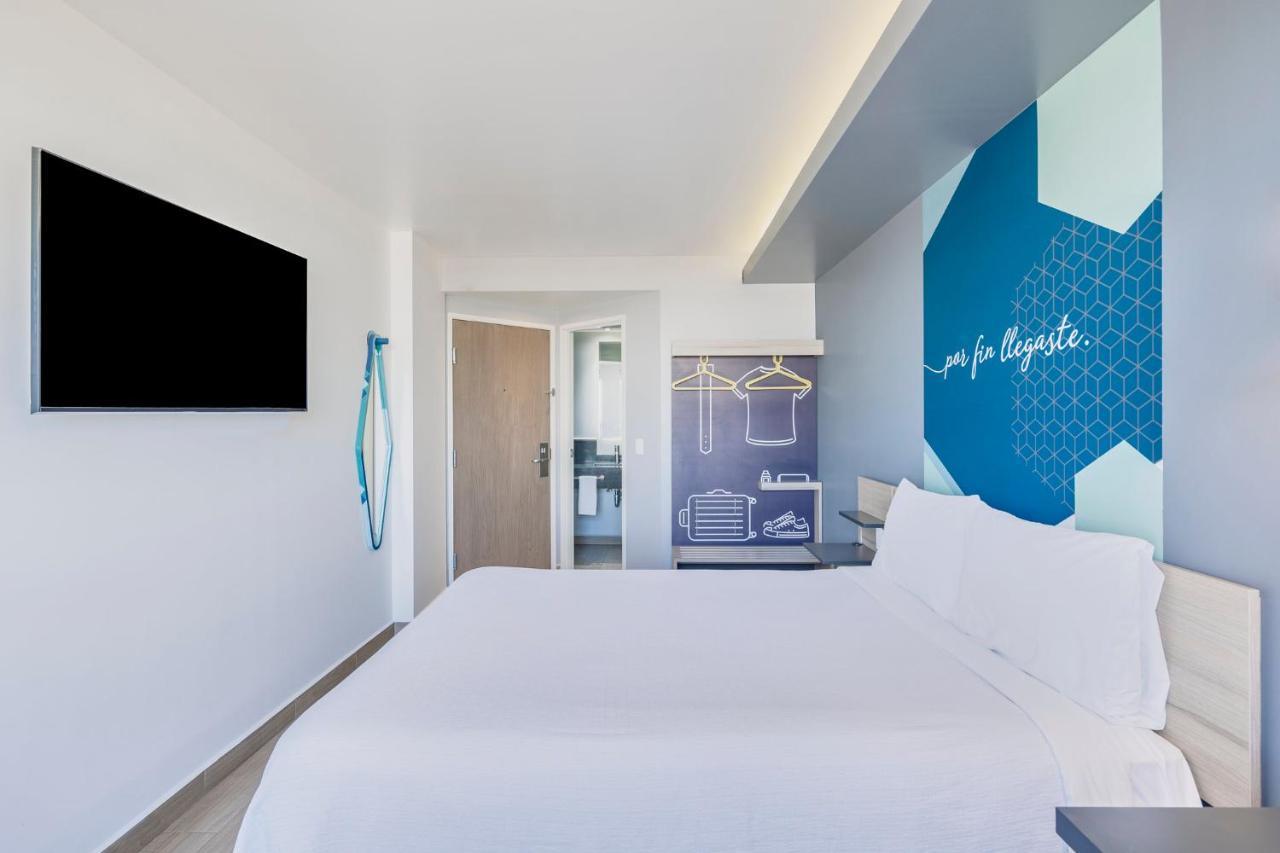 One Puebla Angelopolis Periferico Hotel Екстериор снимка