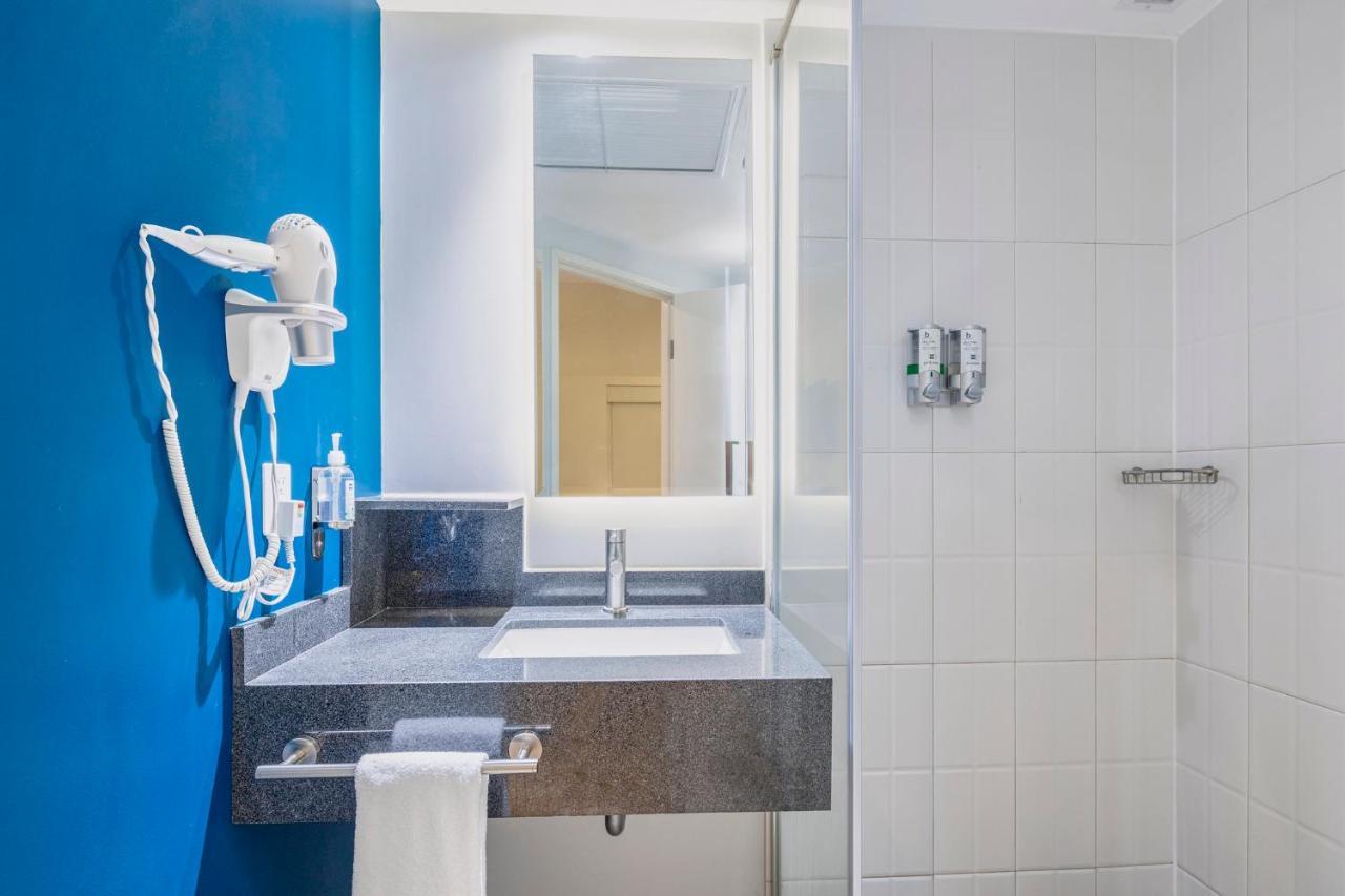 One Puebla Angelopolis Periferico Hotel Екстериор снимка