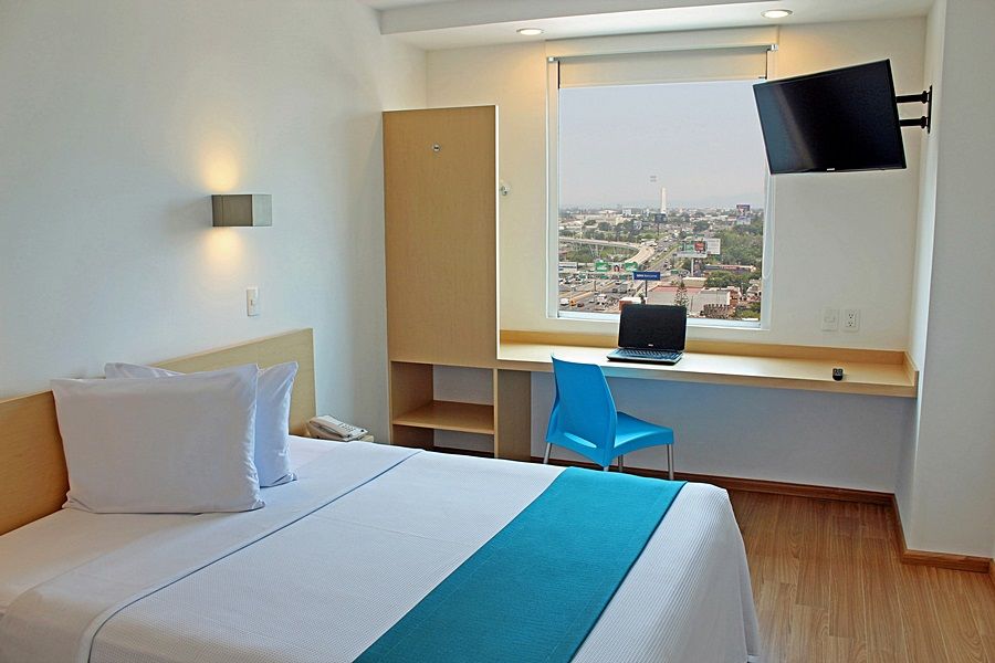 One Puebla Angelopolis Periferico Hotel Екстериор снимка