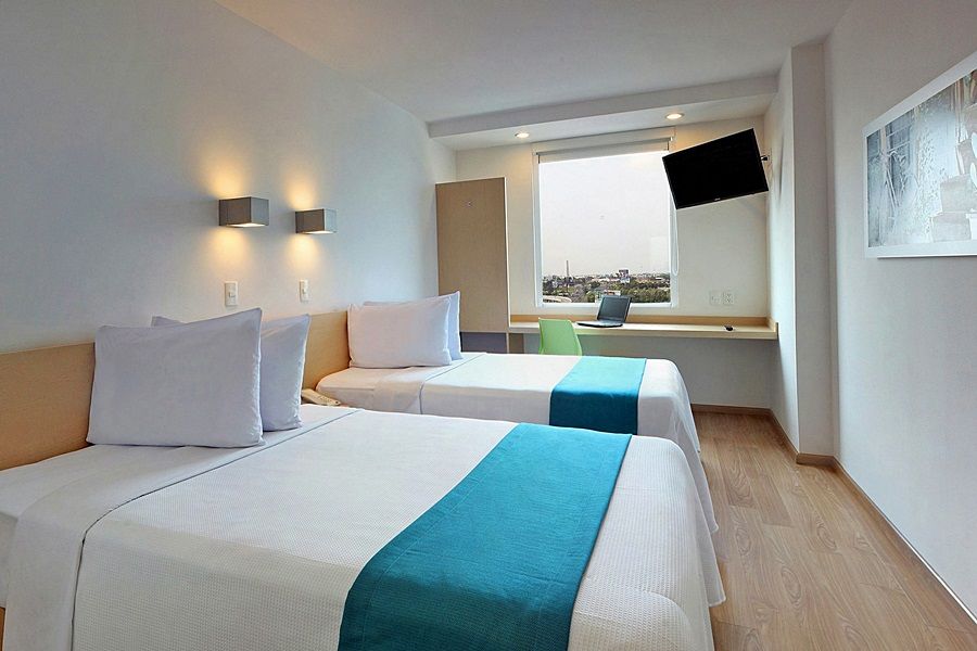 One Puebla Angelopolis Periferico Hotel Екстериор снимка